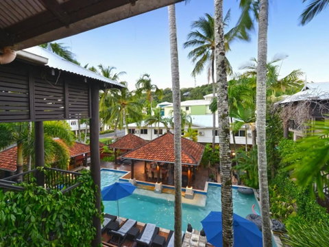 Balinese Style Studio - Accommodation QLD 5