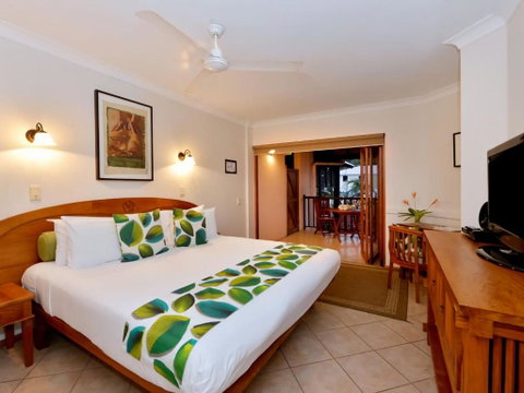 Balinese Style Studio - Accommodation QLD 2