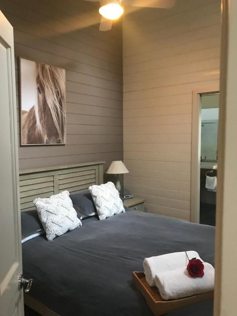 Two Truffles Cottages - Accommodation QLD 2