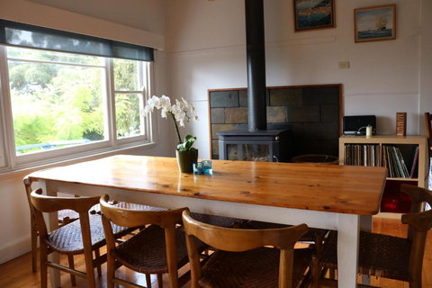 Lorne Haven - Accommodation QLD 7