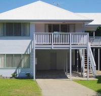 Anglesea 17 Hodgson Street - Accommodation QLD