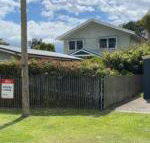 Allamanda House 3 Willow Street - Accommodation QLD