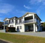 Dolphin Court 2 1 Gowing Street - Accommodation QLD