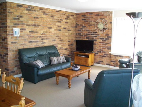Mainsail 10 17 Owen Street - Accommodation QLD 4