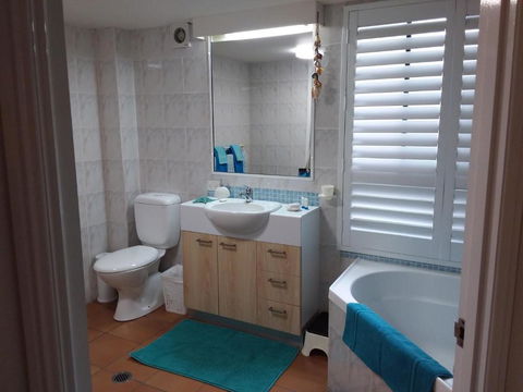 Jackies Holiday Apartment - Accommodation QLD 6