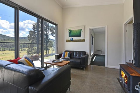 Valle Laguna - Accommodation QLD 3