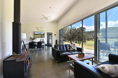 Valle Laguna - Accommodation QLD 0