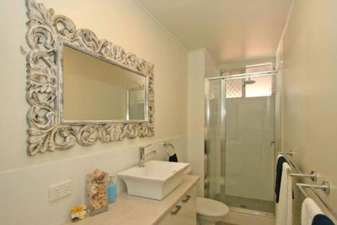 Yamba Daze Sunset Pet Friendly - Accommodation QLD 7