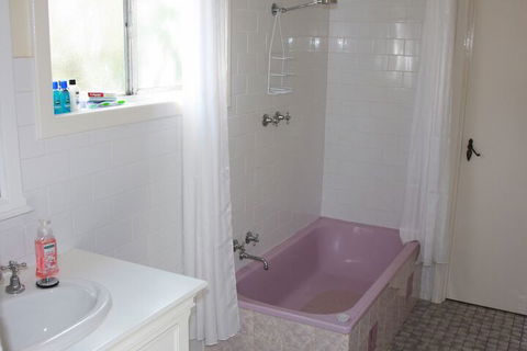 Archery Road Estate - Accommodation QLD 4