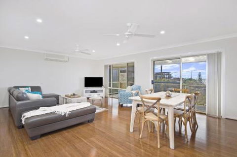 SEAVIEW DREAM Bonny Hills - Accommodation QLD 6