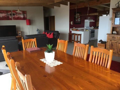 Panoramic Drive Holiday House - Accommodation QLD 5