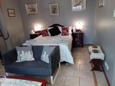 Yorks Lookout Lodge Bed & Breakfast - Accommodation QLD 2