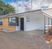 Elkie Villa 2 Bedroom Unit Burnie - Accommodation QLD