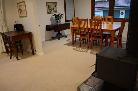 Coolamon On Marsh Armidale - Accommodation QLD 6