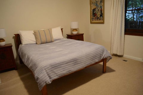 Coolamon On Marsh Armidale - Accommodation QLD 1