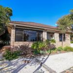 A Reflection On The Lake - Accommodation QLD 0