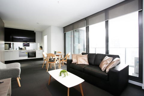 Immaculate 2BR With 2 Bathroom Private Unit In CBD - Accommodation QLD 7
