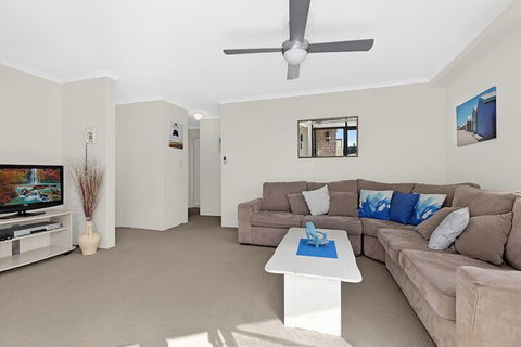 Sundowner Apartment 10 - Accommodation QLD 5