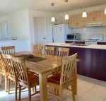 Bayview Beach House Apartment No 1 - Accommodation QLD