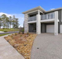 Bunya by The Sea - Accommodation QLD