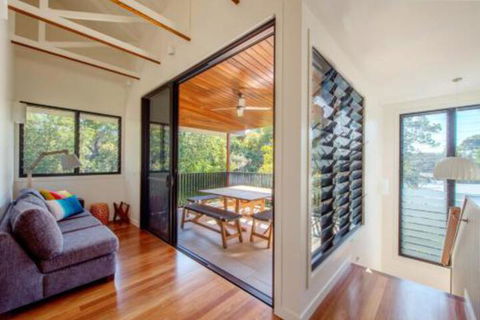 Aqua Time - Accommodation QLD 4