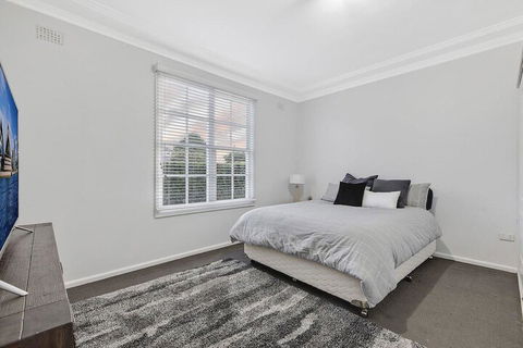 Waterview Beach House - Accommodation QLD 3