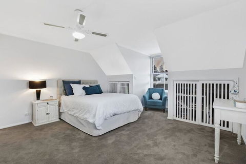 Waterview Beach House - Accommodation QLD 5