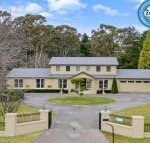 Camelot superbly proportioned  ideally located - Accommodation QLD