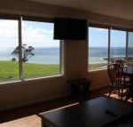 Penguin Seaside Farm - Accommodation QLD