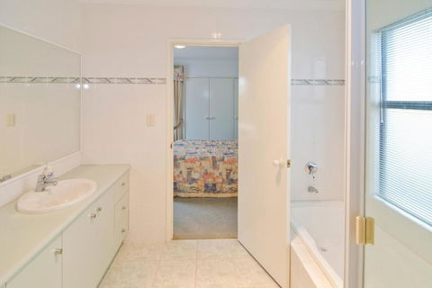 Bayside Beauty - Accommodation QLD 3