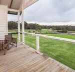 Buxton Thomas - Accommodation QLD