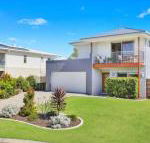 53 Northbeach Place Mudjimba - Accommodation QLD