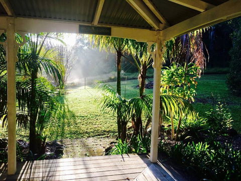 Valleydale Cottage - Accommodation QLD 6