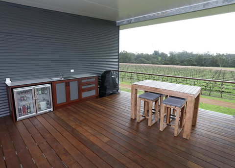 Lot113 Vineyard Accommodation - Accommodation QLD 4