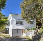 Whitecaps 26 East Street - Accommodation QLD