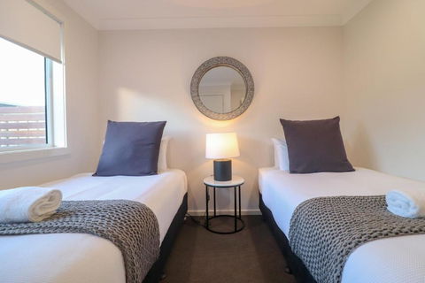 Illaroo At Catherine Hill Bay - Accommodation QLD 1