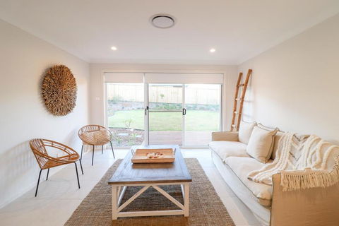 Illaroo At Catherine Hill Bay - Accommodation QLD 5