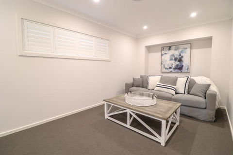 Illaroo At Catherine Hill Bay - Accommodation QLD 2