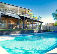 Magnificent Lakeview House Long Jetty - Accommodation QLD