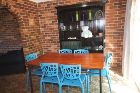 1 / 2 Brunswick Avenue - Accommodation QLD 7