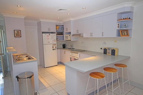 Paradise Waters No. 13 - Accommodation QLD 4
