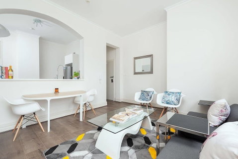 Stunning Sydney Home 6 - Accommodation QLD 4