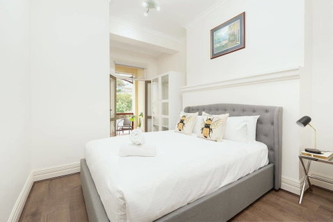 Stunning Sydney Home 6 - Accommodation QLD 5