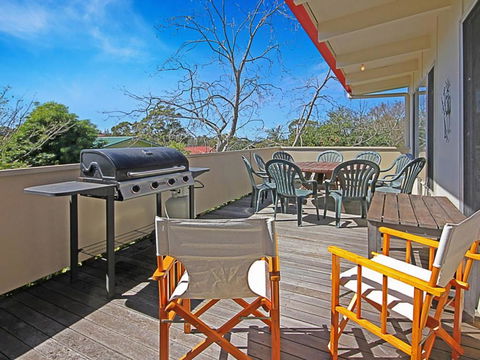 REST ASHORE At MOLLYMOOK - Accommodation QLD 4