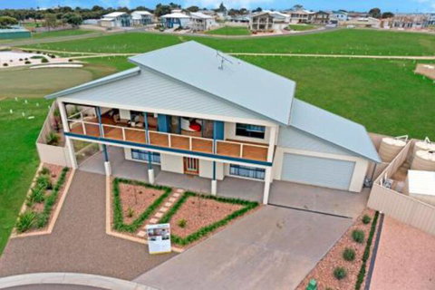 Gizmos Retreat - Accommodation QLD 7