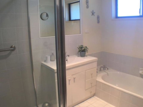 Kick Back On Karlowan - Accommodation QLD 4