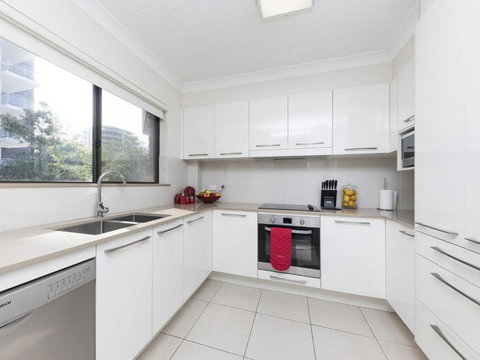 Wallis Court 6 - Accommodation QLD 5