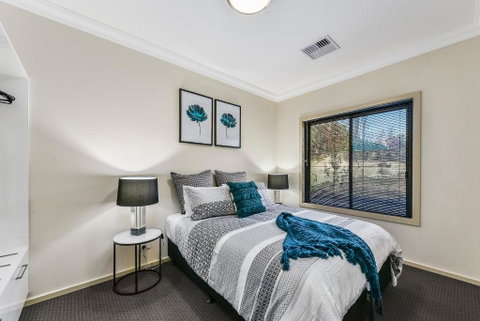 Accommodation On Lansell 2 - Accommodation QLD 5