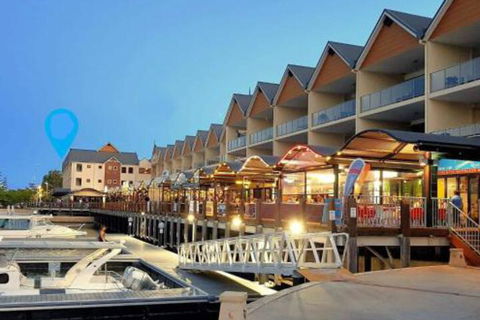 Oceanic Apartment - Accommodation QLD 0