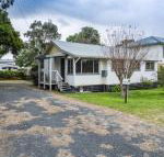 Salt Water Cottage - Accommodation QLD